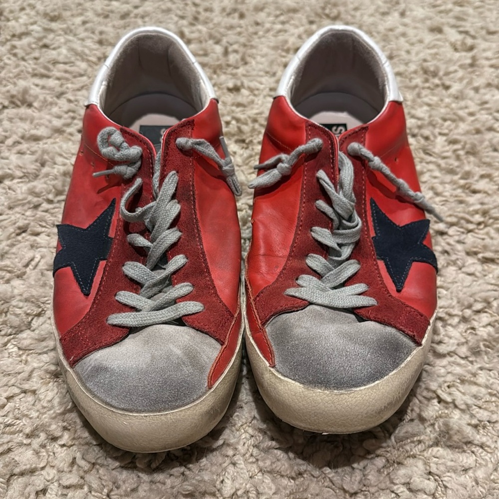 Golden Goose Men’s Red Leather Black Star Superstar Low Top Sneakers - Picture 2 of 9